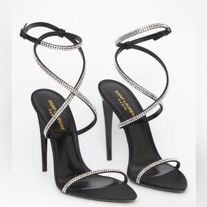 Saint Laurent
Women's White Georgia Sandals With Rhinestones. Size 38